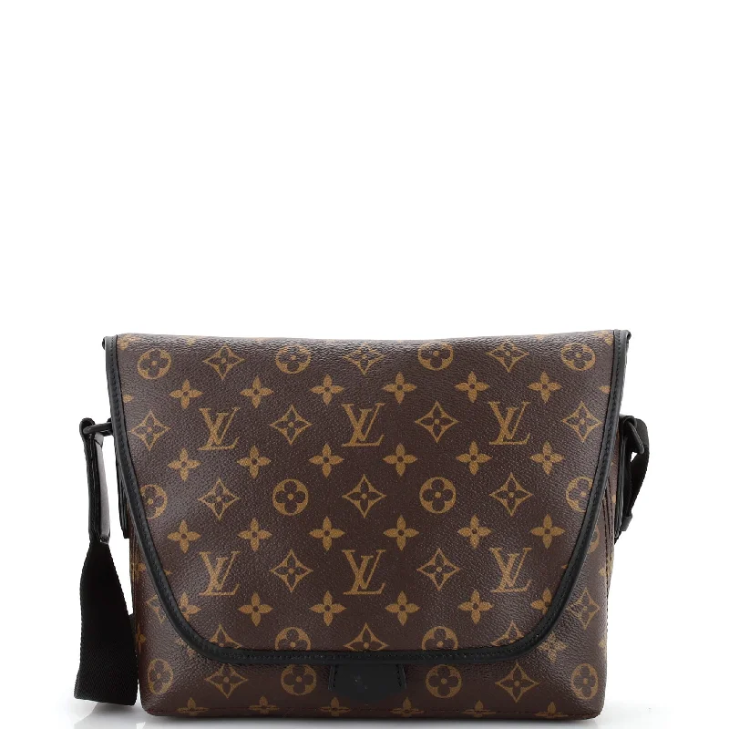 Medium - sized Canvas Crossbody Bag in Beige with Floral Print for Spring OutingsMagnetic Messenger Bag Macassar Monogram Canvas Medium - sized Canvas Crossbody Bag in Beige with Floral Print for Spring OutingsMagnetic Messenger Bag Macassar Monogram Canvas
