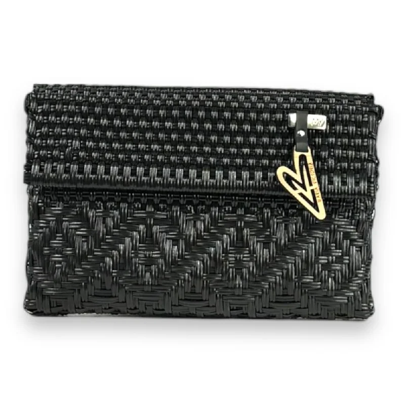Snake - Skin Effect Clutch in Green for Exotic PartiesMaria Victoria | Glow Black DI | Upcycled, Handwoven, Clutch Snake - Skin Effect Clutch in Green for Exotic PartiesMaria Victoria | Glow Black DI | Upcycled, Handwoven, Clutch