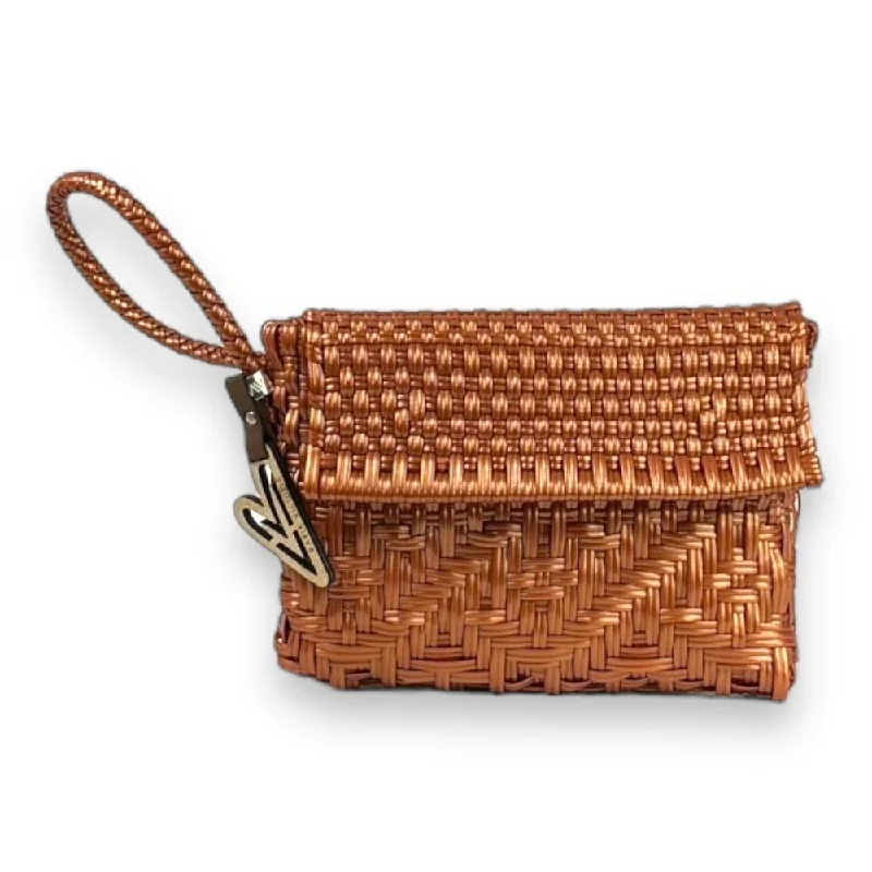 Geometric - Patterned PVC Evening Bag in Multicolor for Trendy Nights OutMaria Victoria | Glow MBR CA | Upcycled, Handwoven, Wristlet Geometric - Patterned PVC Evening Bag in Multicolor for Trendy Nights OutMaria Victoria | Glow MBR CA | Upcycled, Handwoven, Wristlet