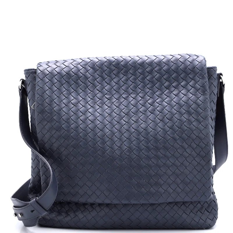 Women's Crossbody Bag with Multiple Compartments in Gray for Organized Daily UseSquare Flap Messenger Bag Intrecciato Nappa Medium
