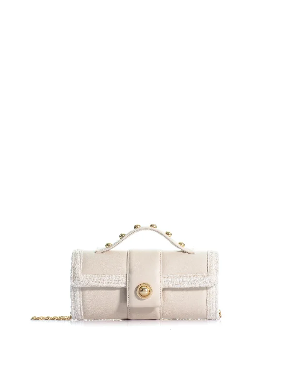 Women's Faux Fur Clutch in White for Winter BallsThe Amalfi Allongé