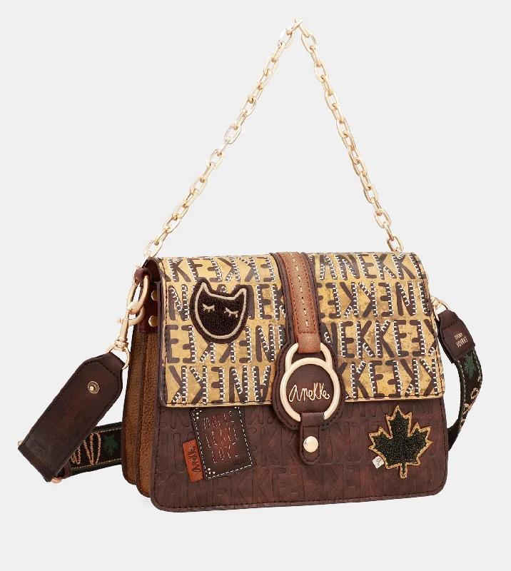 Medium - sized Canvas Crossbody Bag in Beige with Floral Print for Spring OutingsUrban brown flap shoulder bag