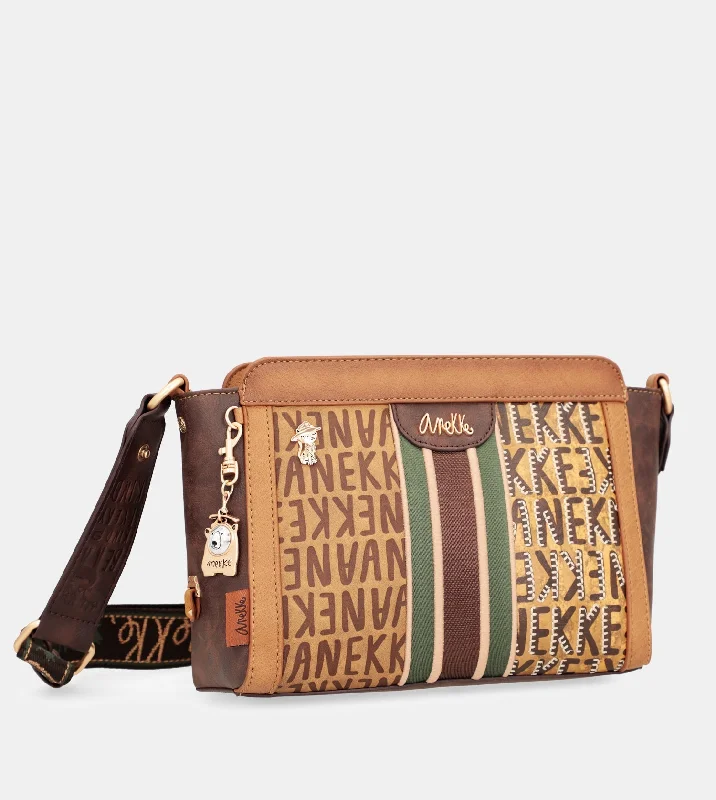 Women's Crossbody Bag with Chain Strap in Gold for a Glamorous TouchUrban logo medium shoulder bag