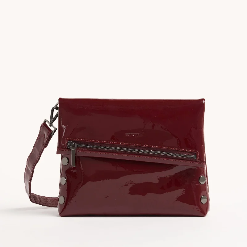 Snake - Skin Effect Clutch in Green for Exotic PartiesVIP | Pirouette Patent/Gunmetal | Med