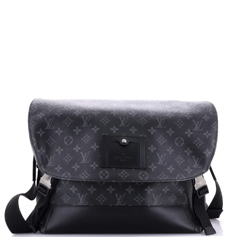 Plus - size Women's Crossbody Bag in Burgundy for Ample StorageVoyager Messenger Bag Monogram Eclipse Canvas MM Plus - size Women's Crossbody Bag in Burgundy for Ample StorageVoyager Messenger Bag Monogram Eclipse Canvas MM